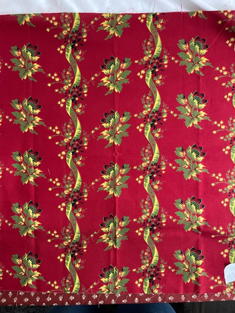 🧵$10 OFF $30✨ Cotton Quilting Fabric Red Floral Bundle Remnants